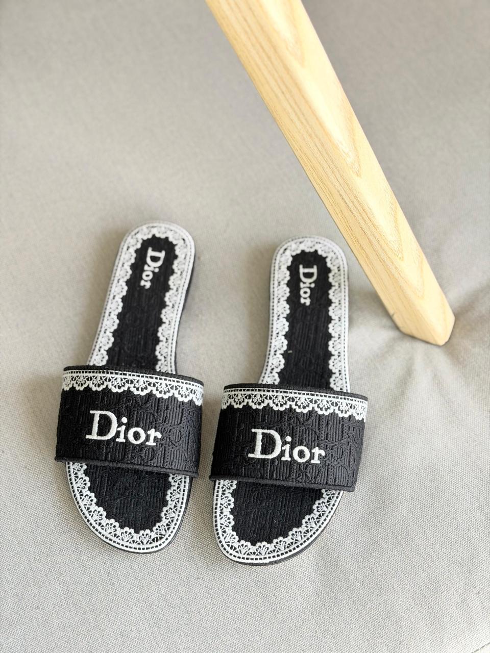 DIOR SLIPPERS