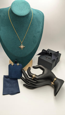 APM NECKLACE, EARRINGS, BRACELET & FINGER RING