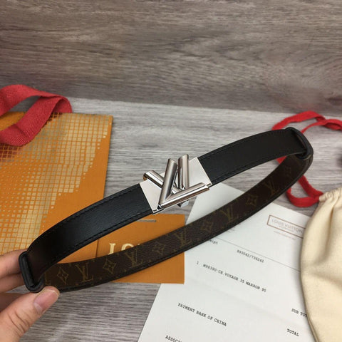 LOUIS VUITTON BELT