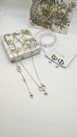 FULL SET DIOR NECKLACE , BRACELET AND EARRINGS