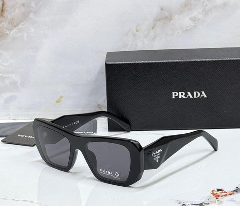PRADA GLASSES