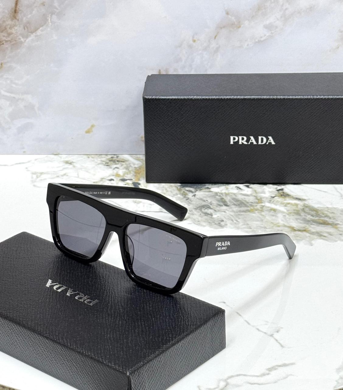 PRADA GLASSES