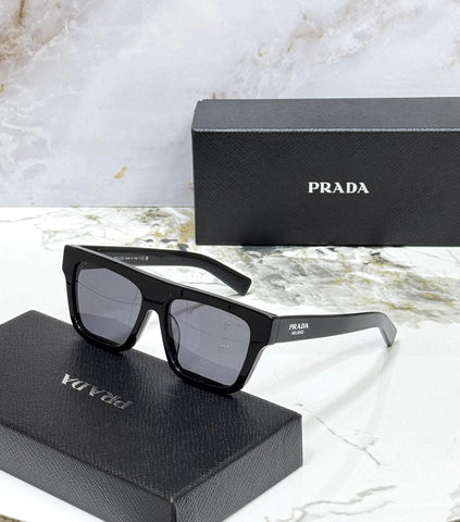 PRADA GLASSES