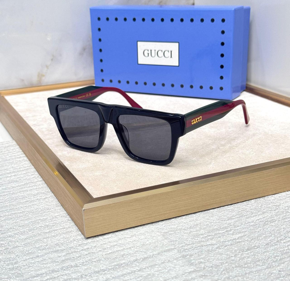GUCCI GLASSES