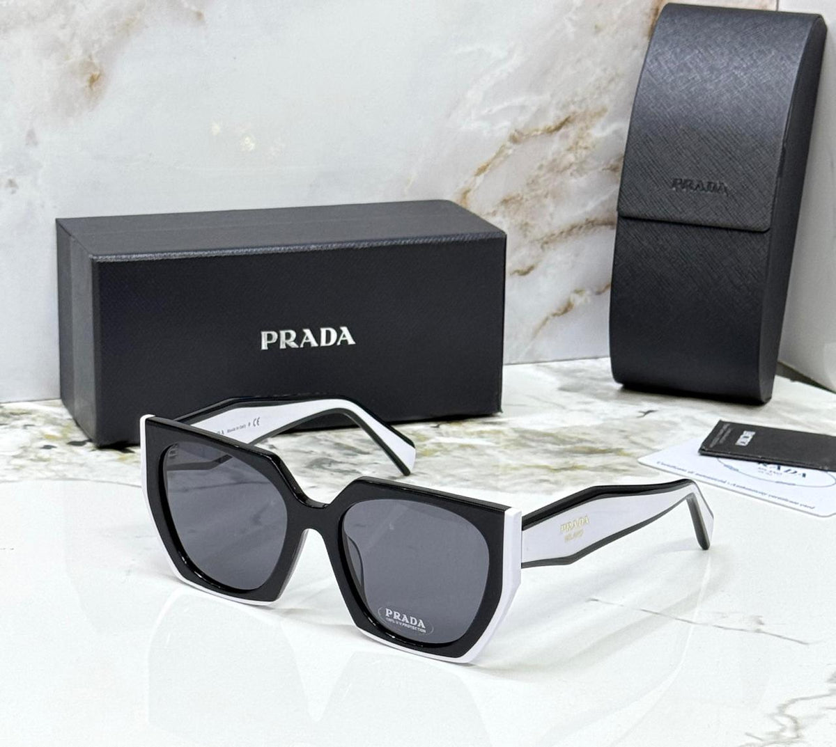 PRADA GLASSES