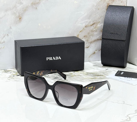 PRADA GLASSES