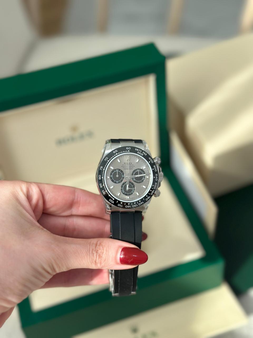 ROLEX COSMOGRAPH DAYTONA WATCH