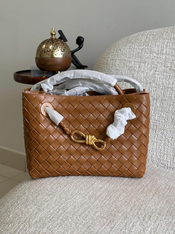 BOTTEGA VENETA ANDIAMO HANDBAG