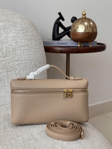 LORO PIANA EXTRA POCKET L19 HANDBAG