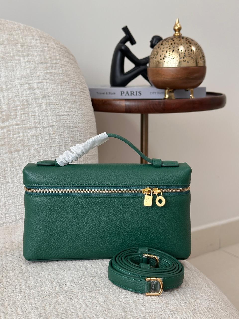 LORO PIANA EXTRA POCKET L19 HANDBAG